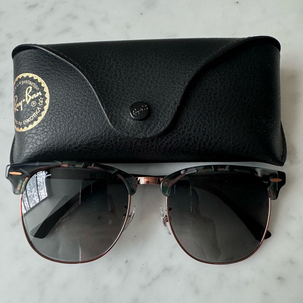 Men’s Ray Ban Clubmaster Blue Tortoise Shell